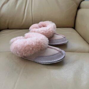 Cozy Pink Shearling Baby Booties